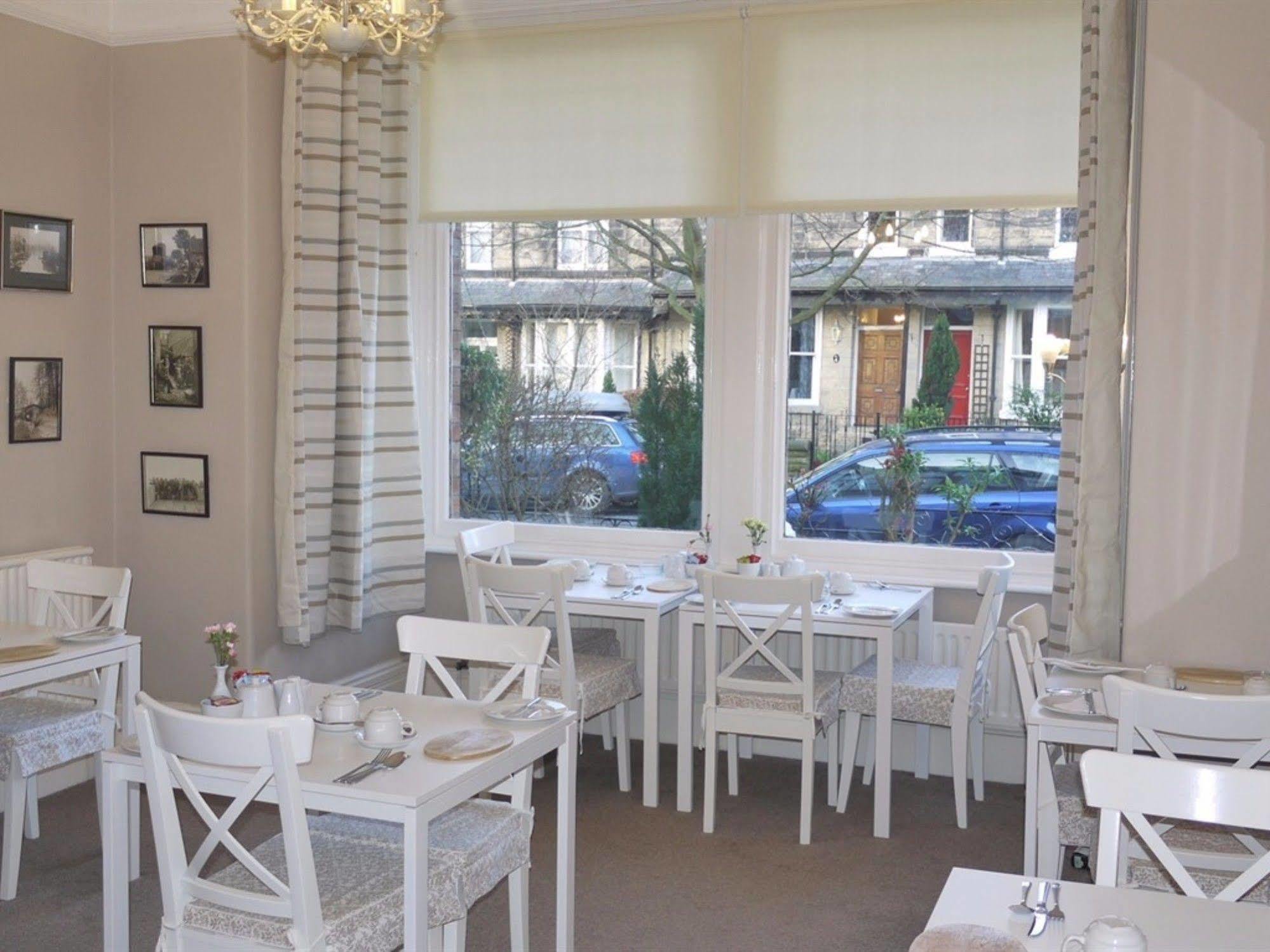 Acorn Lodge Harrogate Exterior foto